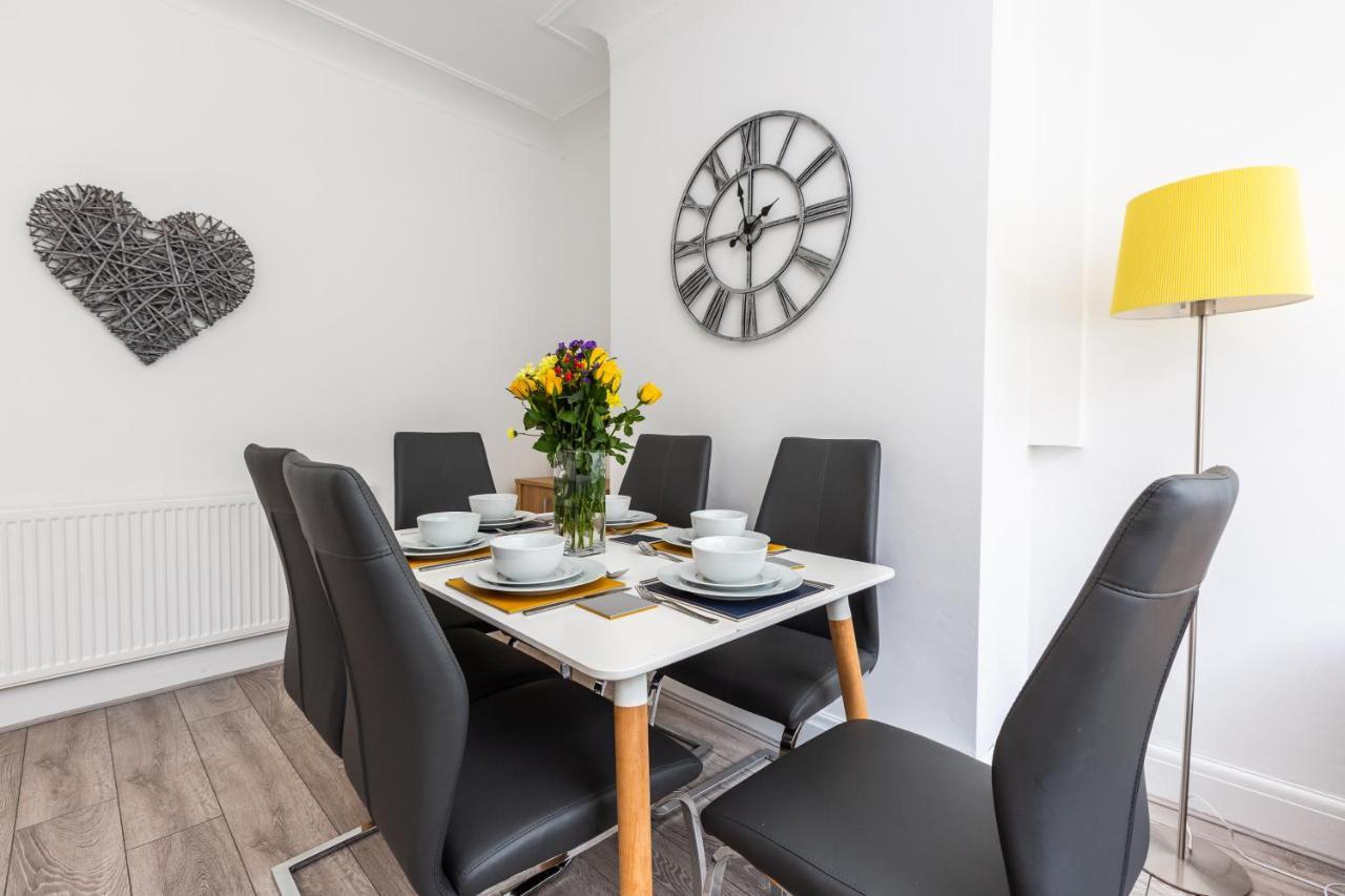 Connaught House - Wi-Fi, Parking, Contractors Βίλα Πρέστον Εξωτερικό φωτογραφία
