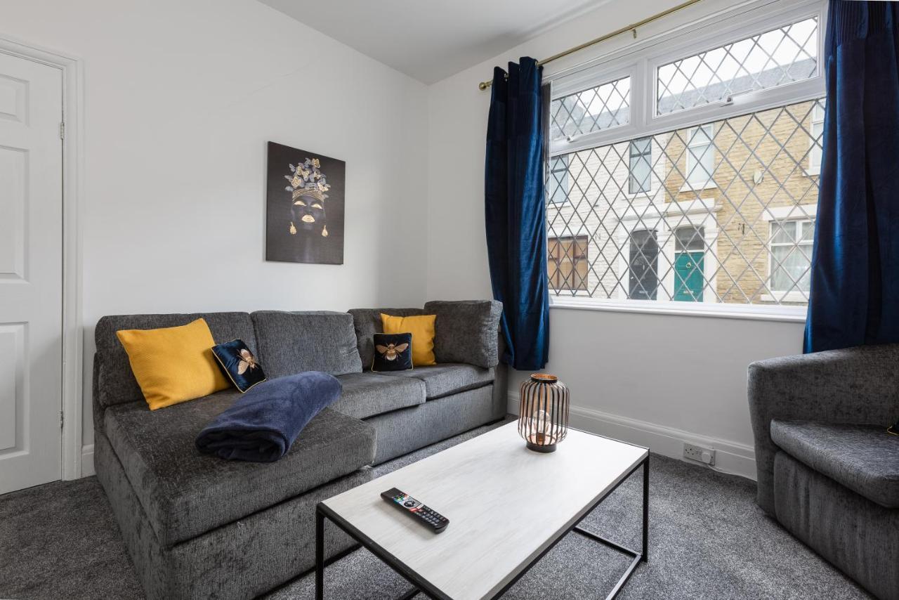 Connaught House - Wi-Fi, Parking, Contractors Βίλα Πρέστον Εξωτερικό φωτογραφία
