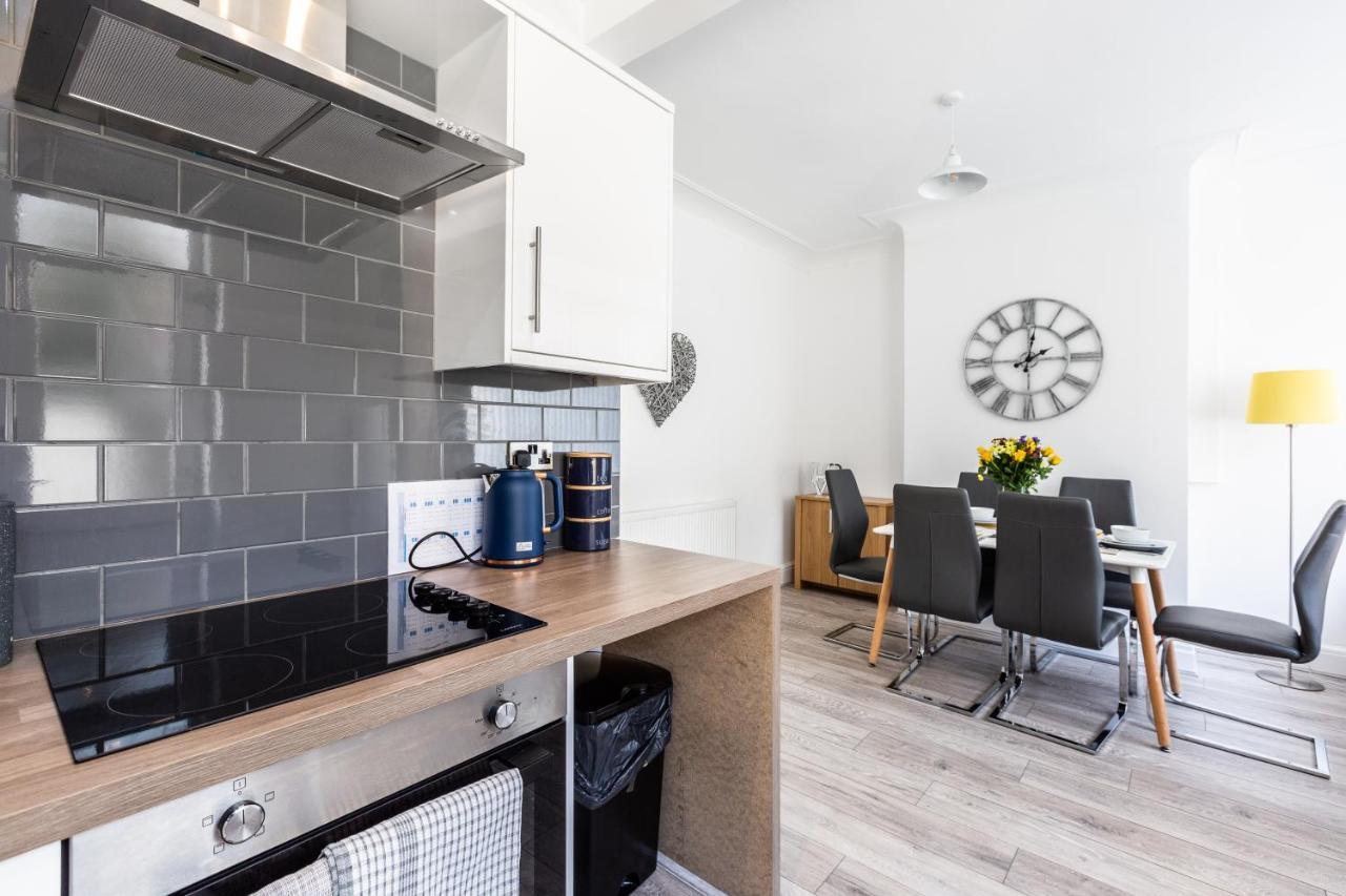 Connaught House - Wi-Fi, Parking, Contractors Βίλα Πρέστον Εξωτερικό φωτογραφία