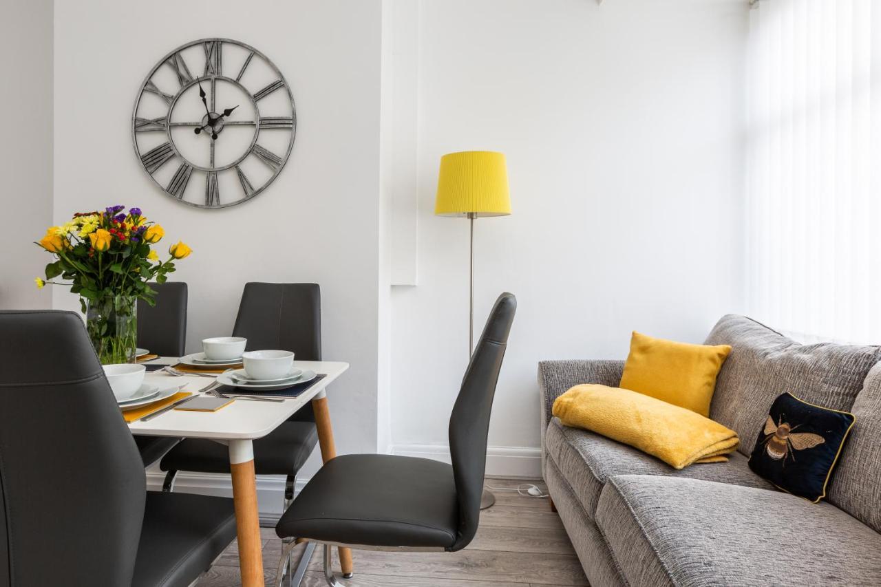 Connaught House - Wi-Fi, Parking, Contractors Βίλα Πρέστον Εξωτερικό φωτογραφία
